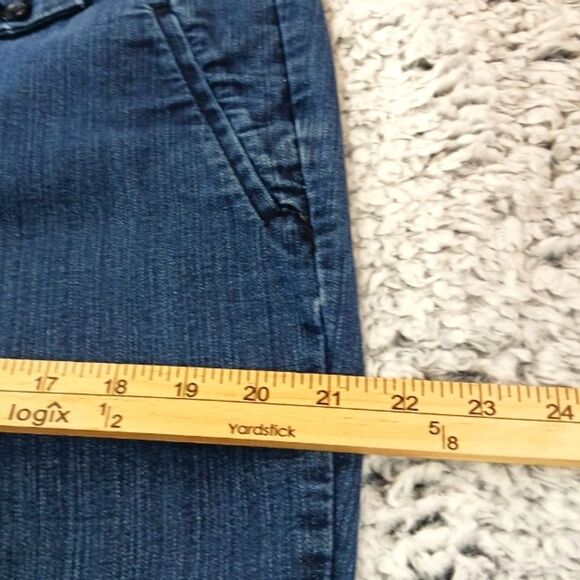 Dockers Trouser Style Stretch Denim Capri Women's 16P. Blue..................... - Picture 5 of 7